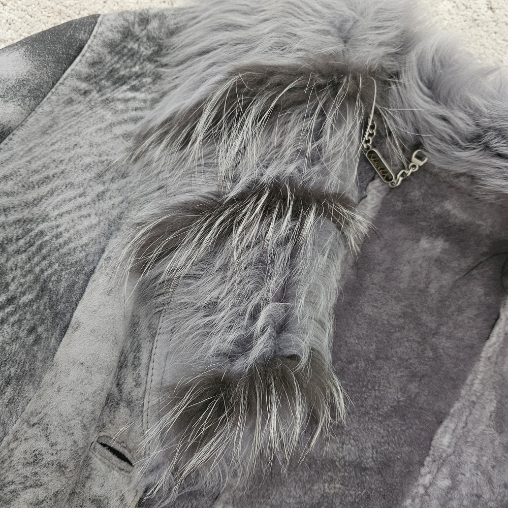 Reisler Sheepskin coat with fur collar M - Picture 8 of 8